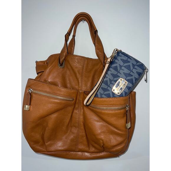 Michael Kors Tan Leather Crossbody & Blue Wristlet Wallet – Excellent Set - Picture 10 of 13